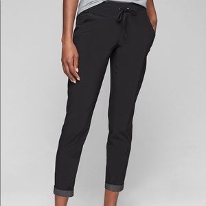 Athleta Midtown Ankle Pant. Black. Size 4.